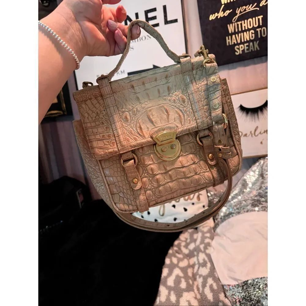 Vintage brahmin vittoriaโ Satchel /crossbody handbag almond melbourne htf rare